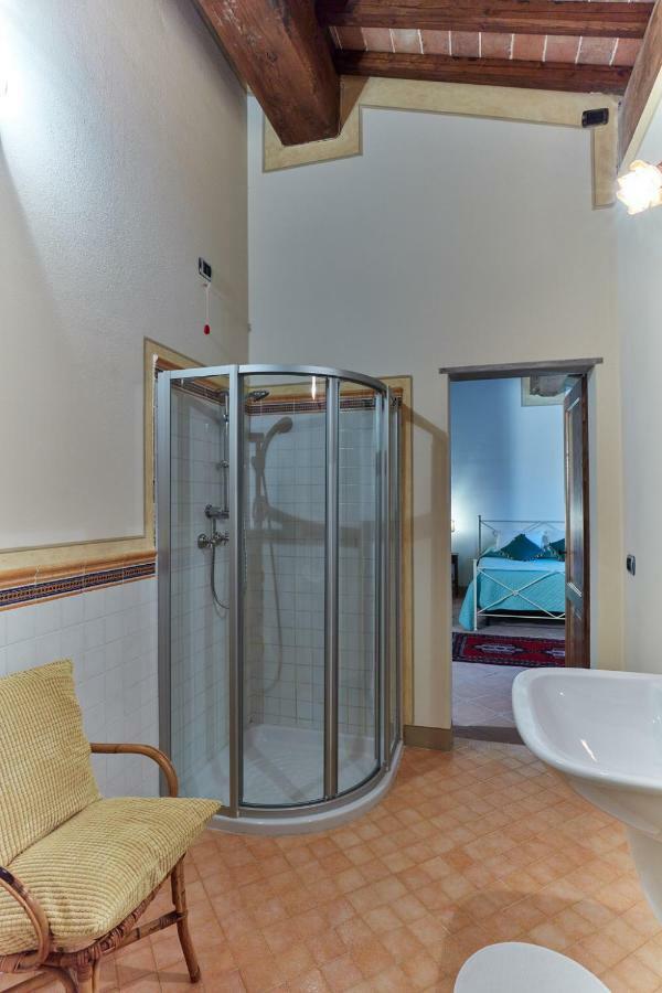 La Magnifica B&B Fauglia Dış mekan fotoğraf