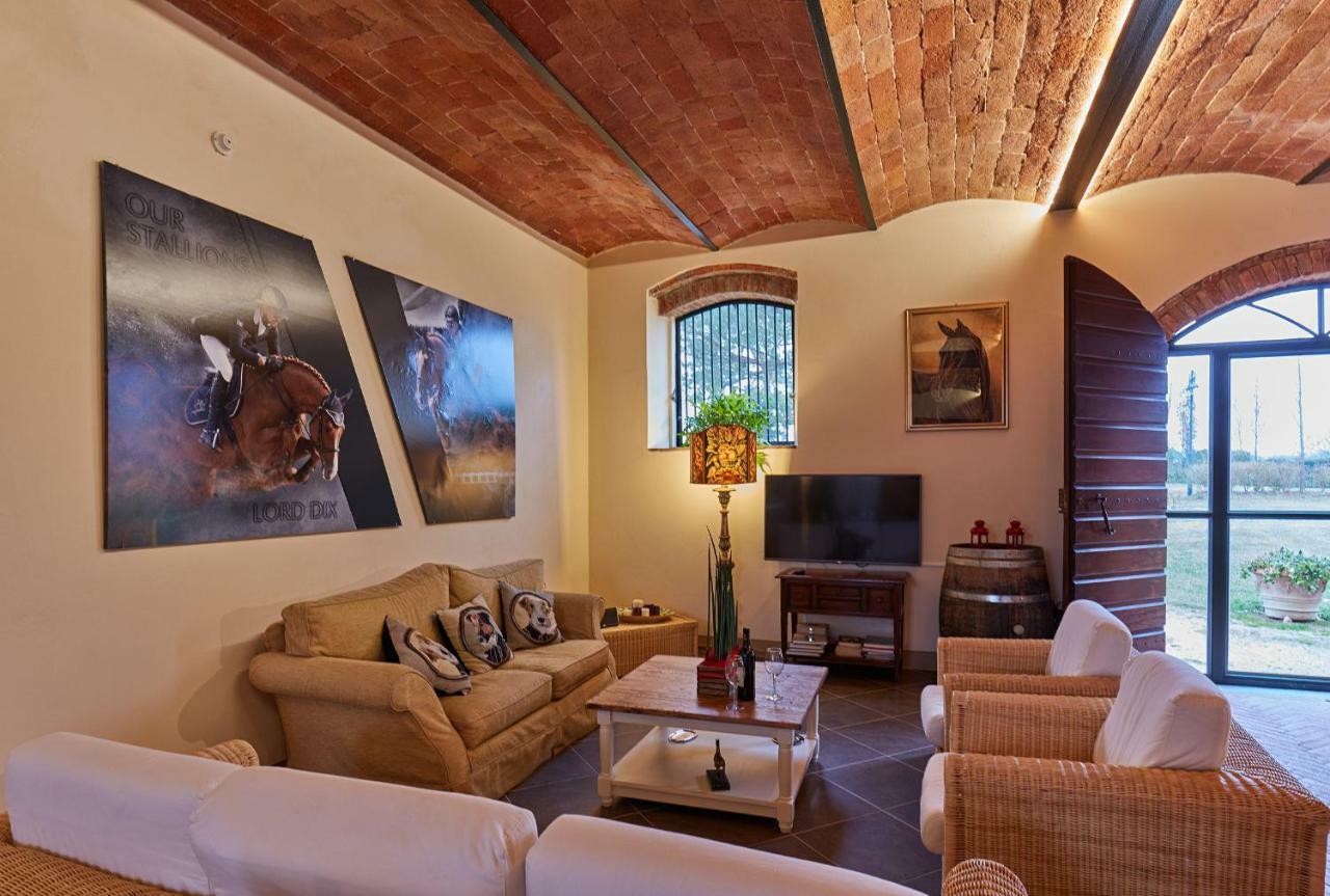 La Magnifica B&B Fauglia Dış mekan fotoğraf